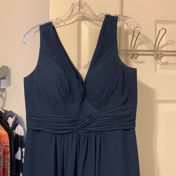 Bridesmaid/wedding guest dress - Picture 3 of 4